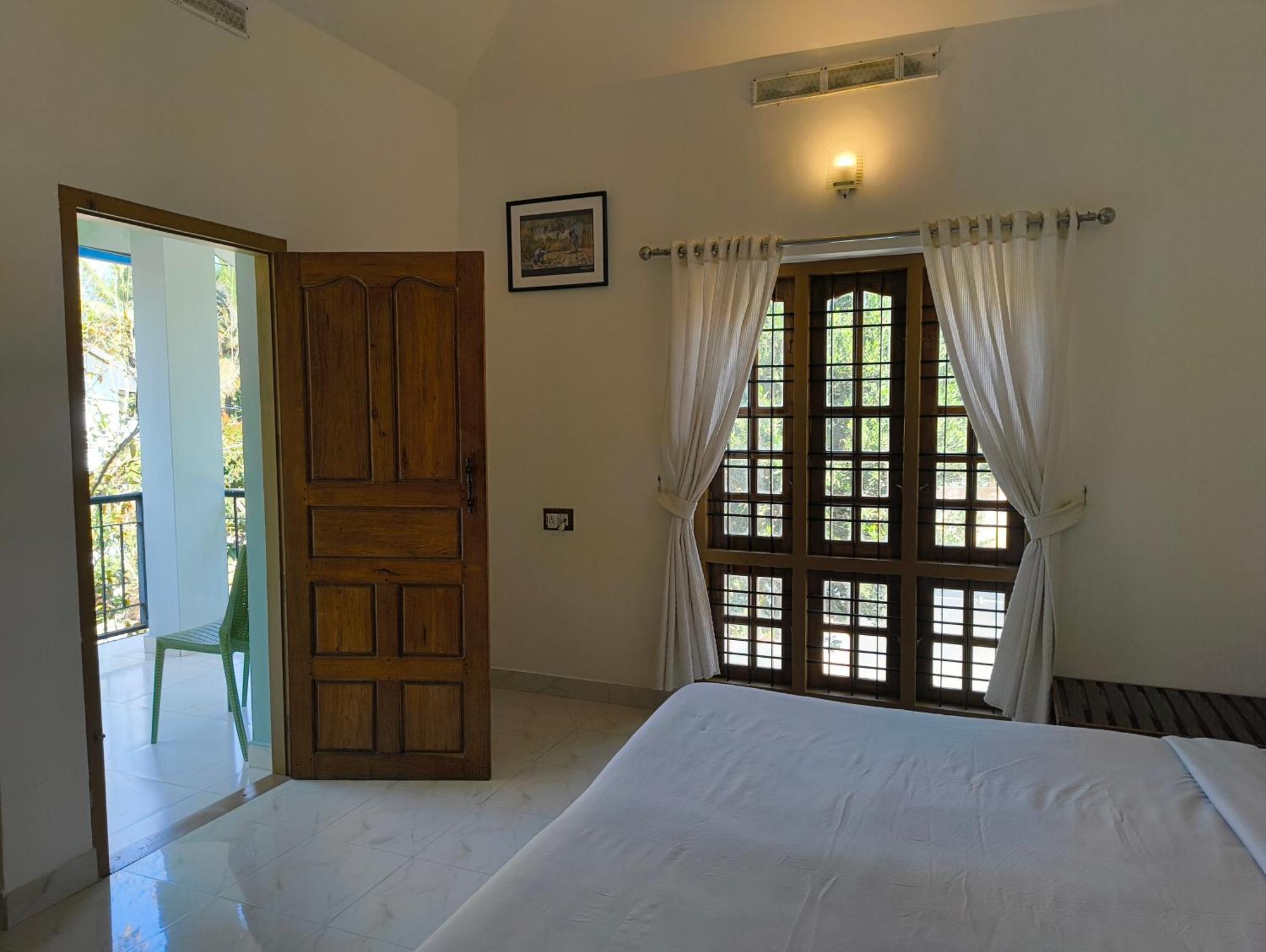 Oriole Homestay Thekkady Exterior foto