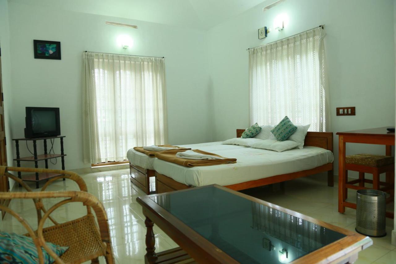 Oriole Homestay Thekkady Exterior foto